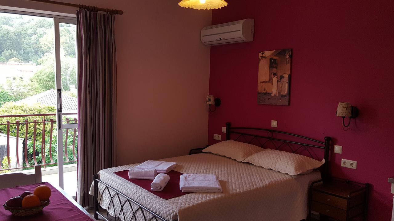 Stamoulis Apartments Agia Efimia ภายนอก รูปภาพ