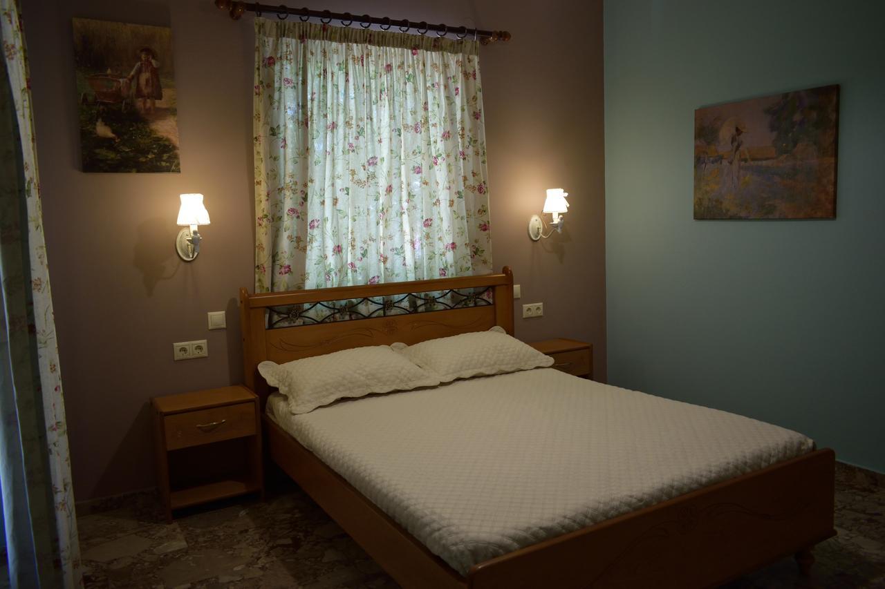 Stamoulis Apartments Agia Efimia ภายนอก รูปภาพ