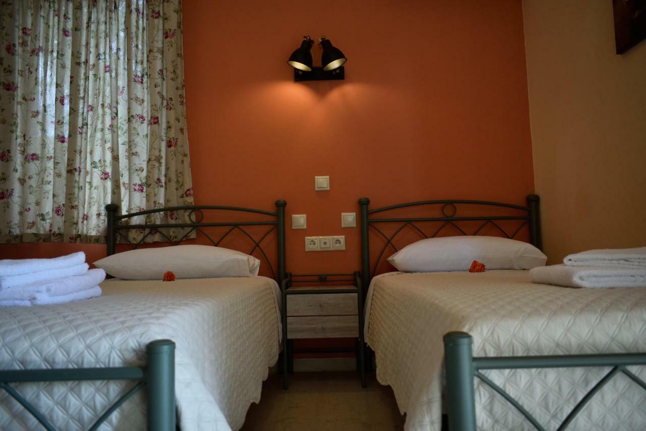Stamoulis Apartments Agia Efimia ภายนอก รูปภาพ